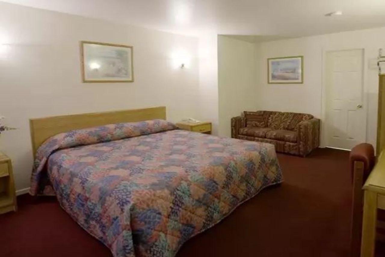 Americas Best Value Inn San Antonio/Lackland Afb Bagian luar foto